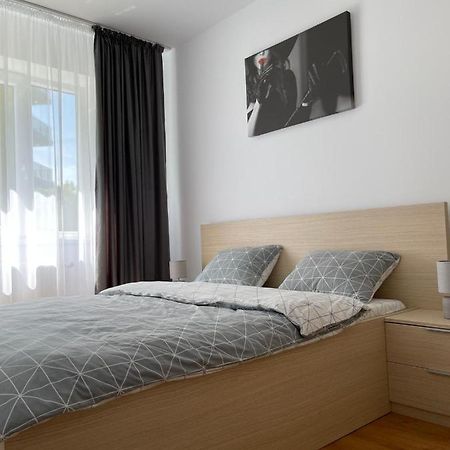 Silence Apartment 2 Oradea Exteriör bild